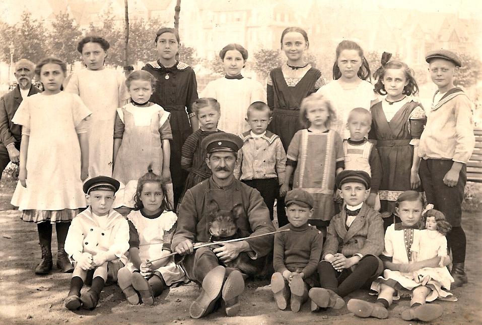 A good Prussian upbringing! Walther is in the front row, second from the right